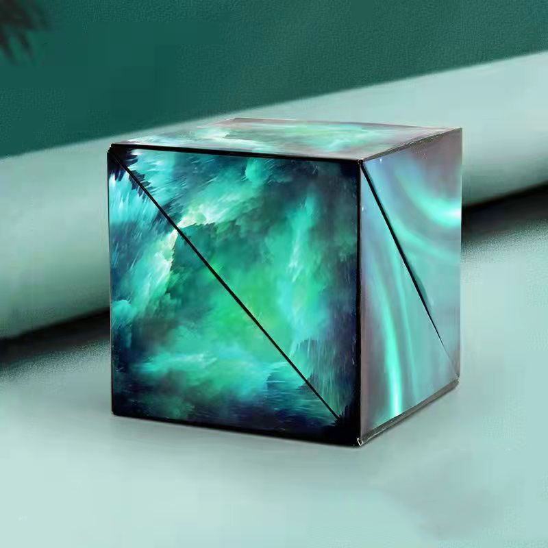 Magic Magnetic Cube